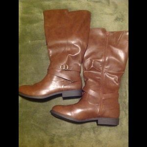 Women's boots